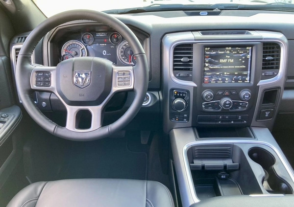 Dodge RAM cena 379900 przebieg: 30, rok produkcji 2022 z Radom małe 781